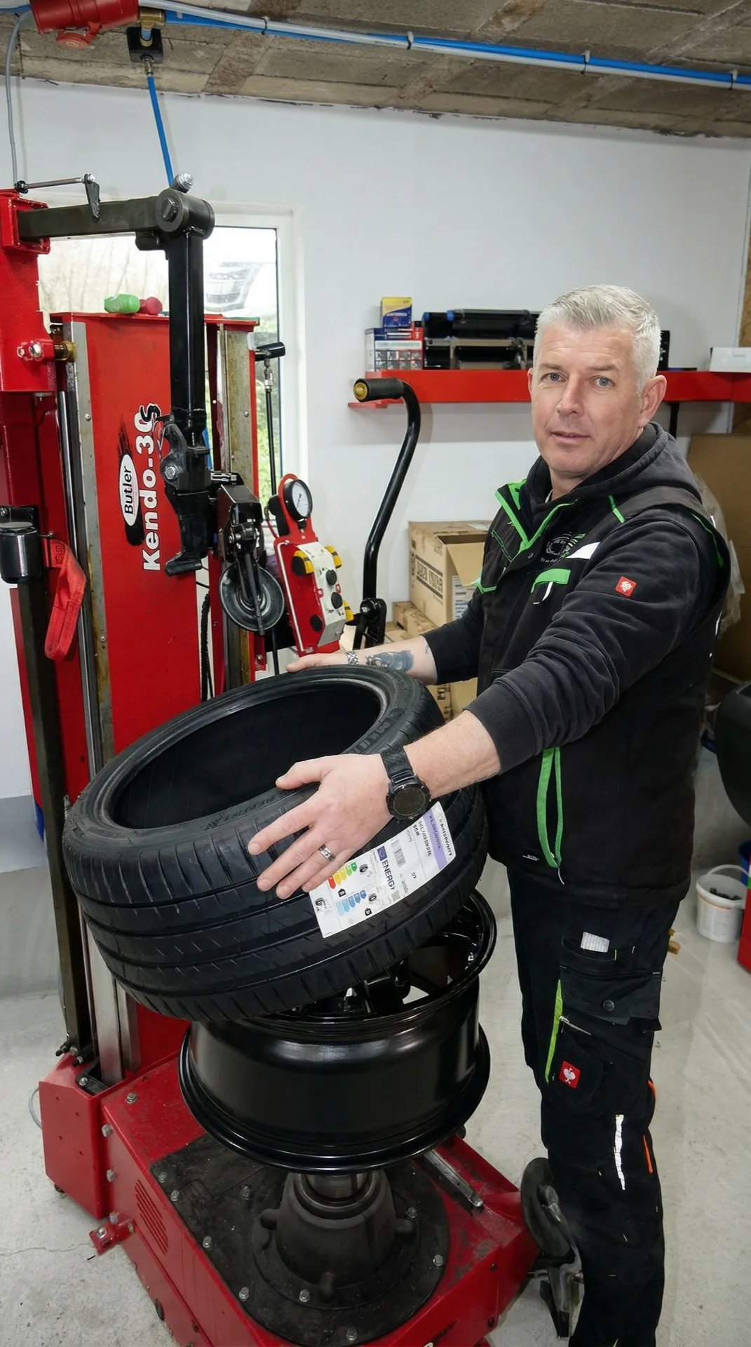 Reifenmontage KFZ Werkstatt Kirchberg